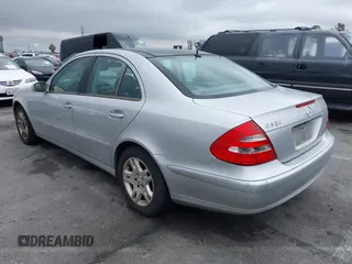 2005 Mercedes-Benz E-Class 3.2L with VIN WDBUF65J45A658795, listed as a IAAI auction lot 41923148 with 106,832 mi miles. Bid and sale history available at carsss.com. Image 3.