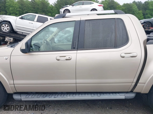 2007 Ford Explorer Sport Trac Limited with VIN 1FMEU33827UA32458, listed as a IAAI auction lot 42346429 with 209,498 mi miles and . Bid and sale history available at DreamBid. Image 14.