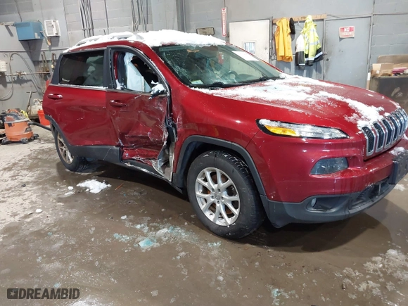 2017 Jeep Cherokee Latitude with VIN 1C4PJMCB2HW570610, listed as a IAAI auction lot 41556847 with 153,082 mi miles. Bid and sale history available at carsss.com. Image 1.