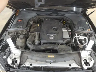 2017 Mercedes-Benz E 300 Luxury with VIN WDDZF4KB5HA054823, listed as a Copart auction lot 63022395 with 60,890 mi miles and Salvage title. Bid and sale history available at DreamBid. Image 11.