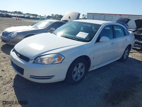 2009 Chevrolet Impala 3.5L LT with VIN 2G1WT57K391319912, listed as a IAAI auction lot 41521154 with NaN miles. Bid and sale history available at carsss.com. Image 2.