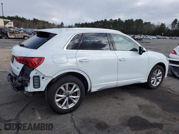2024 Audi Q3 S line Premium z VIN WA1DECF36R1027887, wystawiony jako Copart lot #49717615 z przebiegiem 17 736 mil mil oraz Szkoda całkowita • Salvage title. Historia ofert i sprzedaży dostępna na DreamBid. Obrazek 3.