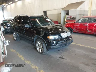 2006 BMW X5 4.4i with VIN 5UXFB53506LV26188, listed as a IAAI auction lot 41461014 with 150,619 mi miles. Bid and sale history available at carsss.com. Image 1.