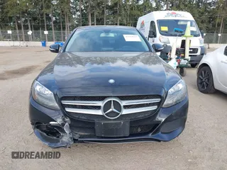 2015 Mercedes-Benz C 300 with VIN 55SWF4JB5FU058307, listed as a IAAI auction lot 42184657 with 95,428 mi miles and . Bid and sale history available at DreamBid. Image 12.