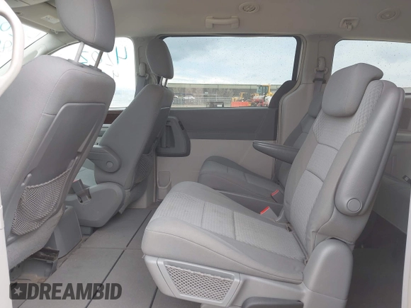 2010 Chrysler Town & Country Touring with VIN 2A4RR5D1XAR195748, listed as a IAAI auction lot 42029882 with 136,905 mi miles. Bid and sale history available at carsss.com. Image 8.