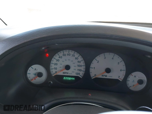 2005 Dodge Caravan SXT z VIN 2D4GP44L95R228407, wystawiony jako IAAI lot #40990061 z przebiegiem 220 844 mil mil oraz . Historia ofert i sprzedaży dostępna na DreamBid. Obrazek 7.