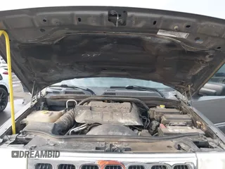2008 Jeep Commander Sport with VIN 1J8HG48NX8C172027, listed as a IAAI auction lot 42756337 with 178,777 mi miles and . Bid and sale history available at DreamBid. Image 10.
