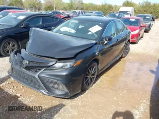 2021 Toyota Camry SE Nightshade with VIN 4T1G11AK1MU408163, listed as a IAAI auction lot 41918118 with 111,874 mi miles and . Bid and sale history available at carsss.com. Image 17.