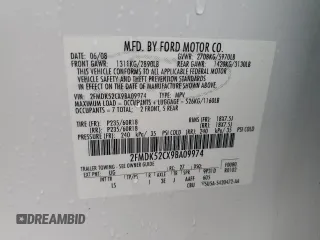 2009 Ford Flex SEL z VIN 2FMDK52CX9BA09974, wystawiony jako Copart lot #57184765 z przebiegiem 184 769 mil mil oraz Szkoda całkowita • Salvage title. Historia ofert i sprzedaży dostępna na DreamBid. Obrazek 13.