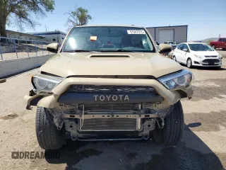 2016 Toyota 4Runner Limited z VIN JTEBU5JR9G5316531, wystawiony jako Copart lot #57047015 z przebiegiem 126 384 mil mil oraz Szkoda całkowita • Salvage title. Historia ofert i sprzedaży dostępna na DreamBid. Obrazek 5.
