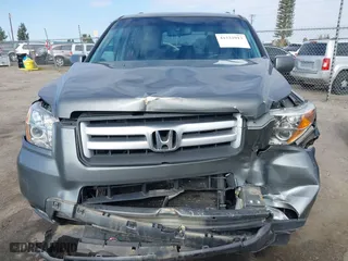 2007 Honda Pilot EX-L with VIN 5FNYF28647B016901, listed as a IAAI auction lot 41522913 with 159,244 mi miles. Bid and sale history available at carsss.com. Image 13.
