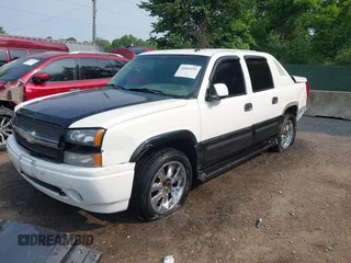 2003 Chevrolet Avalanche with VIN 3GNEC13T93G320904, listed as a IAAI auction lot 42402192 with 140,728 mi miles and . Bid and sale history available at DreamBid. Image 17.