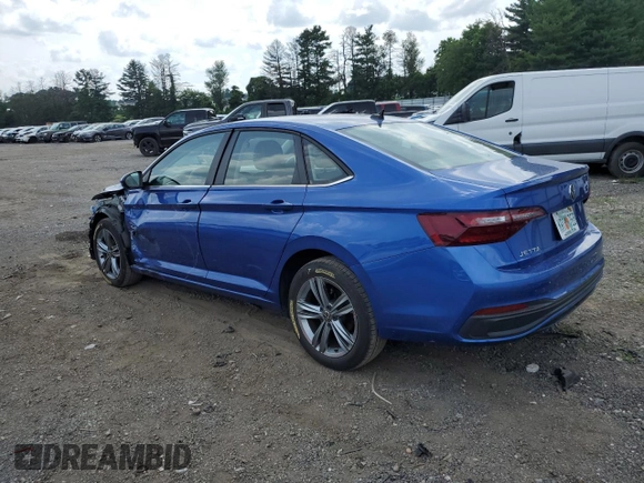 2024 Volkswagen Jetta SE with VIN 3VWEM7BU9RM034898, listed as a Copart auction lot 62858645 with 30,072 mi miles and Clean title. Bid and sale history available at DreamBid. Image 2.