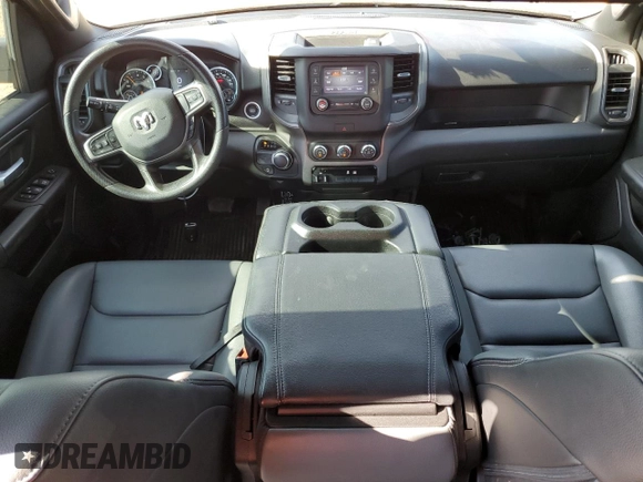 2022 Ram 1500 z VIN 1C6RRENG5NN241263, wystawiony jako Copart lot #67242344 z przebiegiem 83 443 mil mil oraz Szkoda całkowita • Salvage title. Historia ofert i sprzedaży dostępna na DreamBid. Obrazek 8.