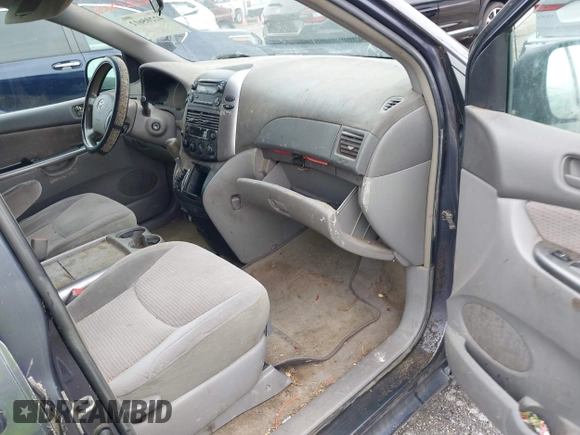 2006 Toyota Sienna CE with VIN 5TDZA23C86S505487, listed as a IAAI auction lot 42205612 with 251,332 mi miles and . Bid and sale history available at DreamBid. Image 5.