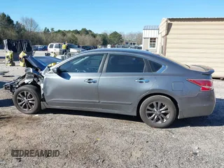 2015 Nissan Altima 2.5 z VIN 1N4AL3AP6FC489574, wystawiony jako IAAI lot #41860685 z przebiegiem 145 000 mil mil oraz . Historia ofert i sprzedaży dostępna na DreamBid. Obrazek 15.