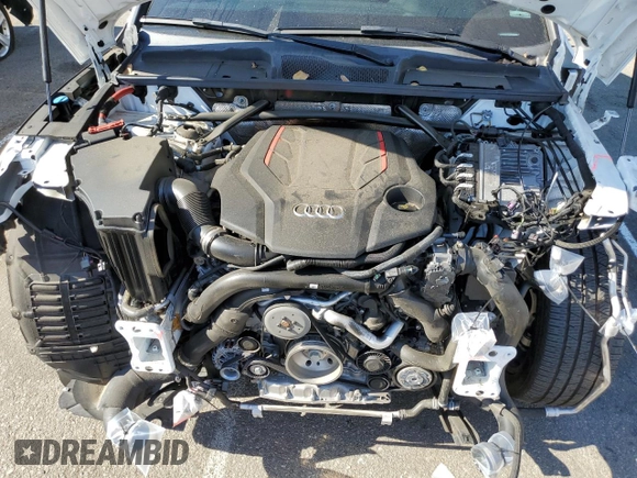 2022 Audi SQ5 Premium with VIN WA1A4AFYXN2028485, listed as a Copart auction lot 69075494 with 24,526 mi miles and Salvage Title. Bid and sale history available at DreamBid. Image 12.