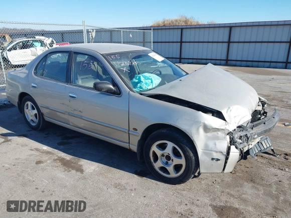 1997 Nissan Altima XE with VIN 1N4BU31D4VC221788, listed as a IAAI auction lot 41356945 with 136,931 mi miles. Bid and sale history available at carsss.com. Image 1.