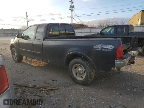 2000 Ford F-150 XL with VIN 1FTRX18L9YNB55880, listed as a Copart auction lot 85359514 with 0 mi miles and Clean Title. Bid and sale history available at carsss.com. Image 2.