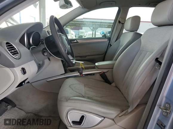 2006 Mercedes-Benz M 350 with VIN 4JGBB86E66A122039, listed as a Copart auction lot 51843575 with 140,242 mi miles and Clean Title. Bid and sale history available at DreamBid. Image 7.