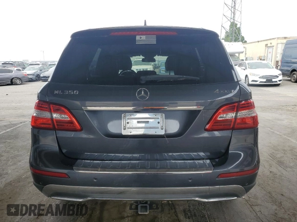 2012 Mercedes-Benz M 350 with VIN 4JGDA5HB0CA036699, listed as a Copart auction lot 62399825 with 208,306 mi miles and Clean title. Bid and sale history available at DreamBid. Image 6.