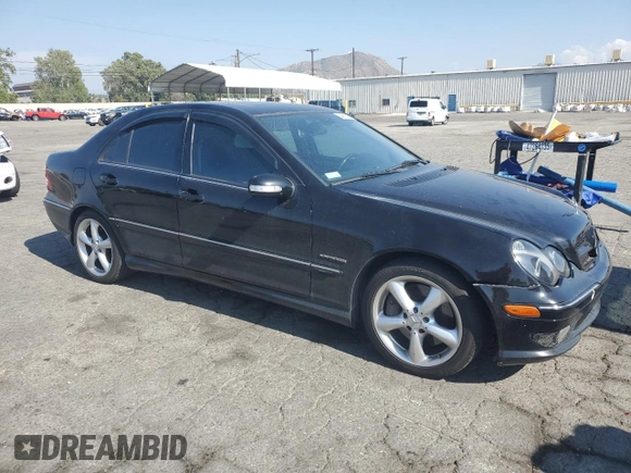 2005 Mercedes-Benz C 230 Kompressor z VIN WDBRF40J55F704686, wystawiony jako Copart lot #54995365 z przebiegiem 247 576 mil mil oraz Szkoda całkowita • Salvage title. Historia ofert i sprzedaży dostępna na DreamBid. Obrazek 4.
