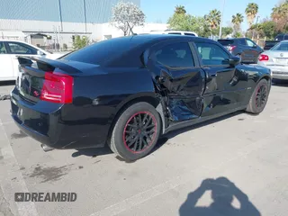 2008 Dodge Charger R/T with VIN 2B3LA53H38H174629, listed as a IAAI auction lot 41979951 with 88,680 mi miles and . Bid and sale history available at carsss.com. Image 4.