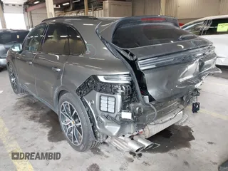 2024 Porsche Cayenne S with VIN WP1AL2AY1RDA34013, listed as a IAAI auction lot 41734007 with 9,778 mi miles and . Bid and sale history available at DreamBid. Image 21.