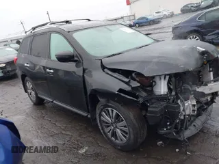 2020 Nissan Pathfinder S with VIN 5N1DR2AN3LC592148, listed as a IAAI auction lot 41563998 with 51,143 mi miles. Bid and sale history available at carsss.com. Image 1.