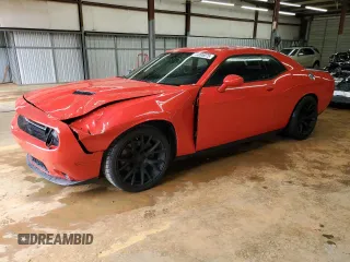 2015 Dodge Challenger R/T with VIN 2C3CDZAT2FH764004, listed as a Copart auction lot 59895075 with 170,686 mi miles and Salvage title. Bid and sale history available at DreamBid. Image 1.