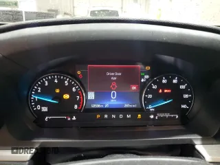 2021 Ford Explorer XLT with VIN 1FMSK8DHXMGA22114, listed as a Copart auction lot 52604955 with 212,538 mi miles and Salvage Title. Bid and sale history available at carsss.com. Image 9.