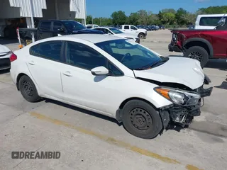 2016 Kia Forte LX with VIN KNAFX4A65G5503050, listed as a IAAI auction lot 41933756 with 156,311 mi miles. Bid and sale history available at carsss.com. Image 1.