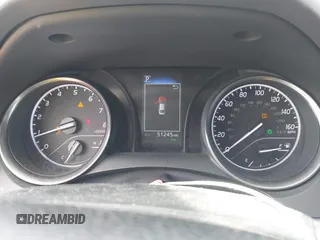 2023 Toyota Camry SE z VIN 4T1T11AK1PU159799, wystawiony jako IAAI lot #42517586 z przebiegiem 51 245 mil mil oraz . Historia ofert i sprzedaży dostępna na DreamBid. Obrazek 7.
