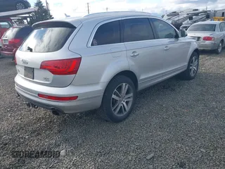 2014 Audi Q7 3.0T Premium Plus with VIN WA1LGAFE0ED015237, listed as a IAAI auction lot 41671129 with 114,410 mi miles. Bid and sale history available at carsss.com. Image 4.