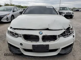 2014 BMW 4 Series 435i xDrive z VIN WBA3R5C53EK189033, wystawiony jako Copart lot #56394675 z przebiegiem 101 183 mil mil oraz Szkody całkowita. Historia ofert i sprzedaży dostępna na DreamBid. Obrazek 5.