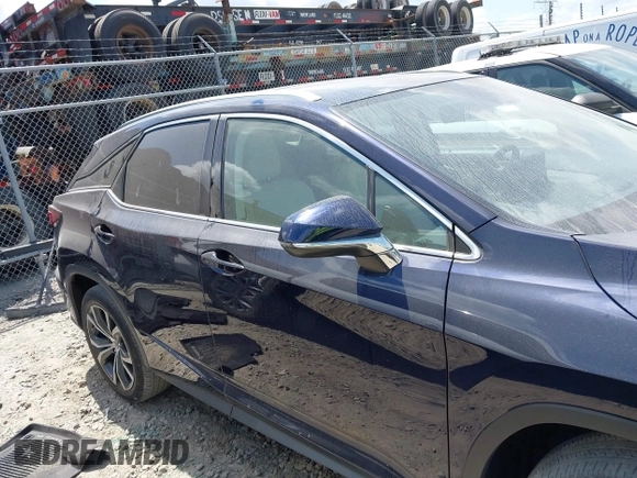 2022 Lexus RX 350 with VIN 2T2HZMDA8NC363464, listed as a IAAI auction lot 42070240 with 34,123 mi miles and . Bid and sale history available at DreamBid. Image 13.