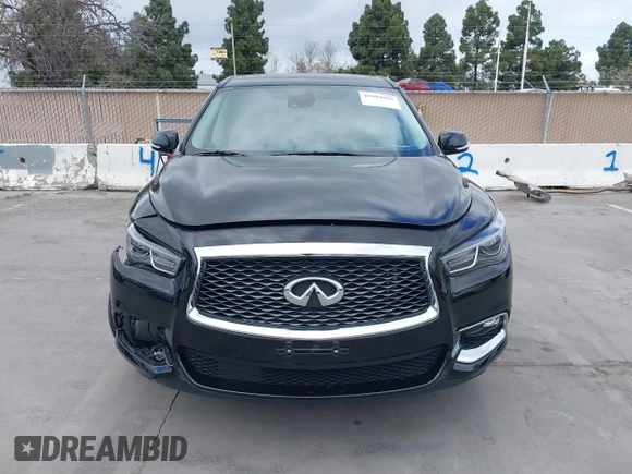 2020 Infiniti QX60 LUXE with VIN 5N1DL0MM5LC540433, listed as a IAAI auction lot 41894992 with 70,034 mi miles. Bid and sale history available at carsss.com. Image 12.