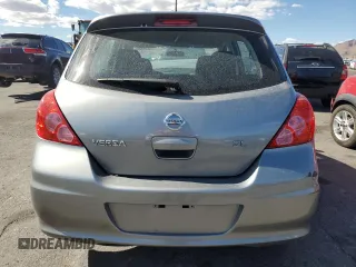 2011 Nissan Versa S z VIN 3N1BC1CP8BL514220, wystawiony jako Copart lot #54625595 z przebiegiem 45 495 mil mil oraz Szkoda całkowita • Salvage title. Historia ofert i sprzedaży dostępna na DreamBid. Obrazek 6.