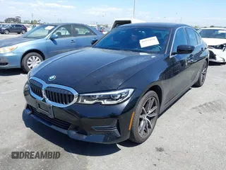 2019 BMW 3 Series 330i xDrive with VIN WBA5R7C5XKAJ78505, listed as a IAAI auction lot 41955059 with 53,216 mi miles. Bid and sale history available at carsss.com. Image 17.