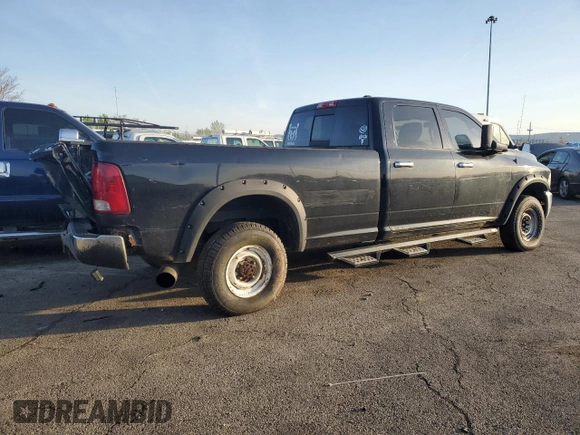 2010 Dodge 2500 SLT z VIN 3D7UT2CL4AG179852, wystawiony jako Copart lot #53741455 z przebiegiem 228 412 mil mil oraz Szkoda całkowita • Salvage title. Historia ofert i sprzedaży dostępna na DreamBid. Obrazek 3.
