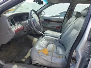 2000 Mercury Grand Marquis LS z VIN 2MEFM75W8YX614309, wystawiony jako Copart lot #61229915 z przebiegiem 228 527 mil mil oraz Szkoda całkowita • Salvage title. Historia ofert i sprzedaży dostępna na DreamBid. Obrazek 7.