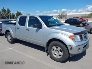 2007 Nissan Frontier SE with VIN 1N6AD09W27C460136, listed as a IAAI auction lot 41929072 with 178,421 mi miles. Bid and sale history available at carsss.com. Image 1.