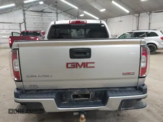 2015 GMC Canyon 4WD SLE z VIN 1GTG6BE39F1252926, wystawiony jako IAAI lot #42128396 z przebiegiem 113 139 mil mil oraz . Historia ofert i sprzedaży dostępna na DreamBid. Obrazek 16.