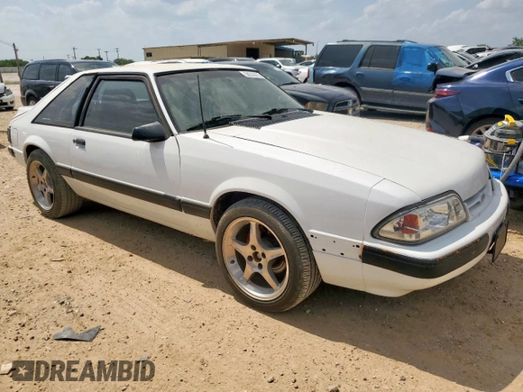 1989 Ford Mustang with VIN 1FABP41E3KF176536, listed as a Copart auction lot 58233075 with 17,202 mi miles and Salvage title. Bid and sale history available at DreamBid. Image 4.