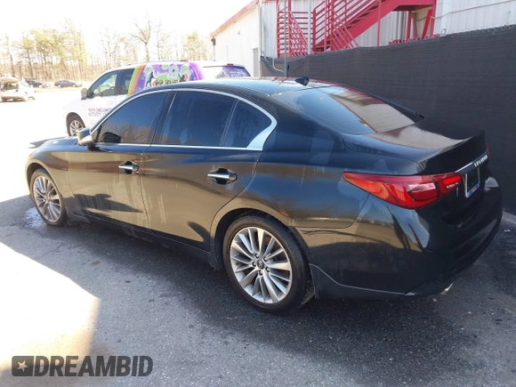 2020 Infiniti Q50 Luxe with VIN JN1EV7AR5LM250864, listed as a IAAI auction lot 40927003 with 57,534 mi miles and . Bid and sale history available at carsss.com. Image 3.