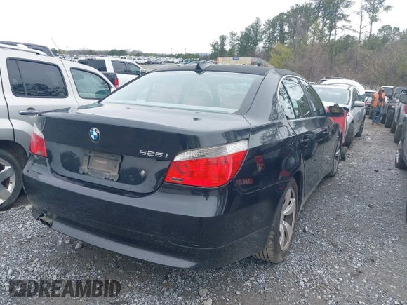 2006 BMW 5 Series 525i with VIN WBANE53546CK91733, listed as a IAAI auction lot 41859244 with 158,367 mi miles. Bid and sale history available at carsss.com. Image 4.