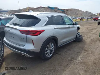 2019 Infiniti QX50 Luxe with VIN 3PCAJ5M37KF148220, listed as a IAAI auction lot 41881786 with 34,606 mi miles and . Bid and sale history available at DreamBid. Image 4.