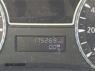 2013 Infiniti JX35 с VIN 5N1AL0MM4DC321743, выставлен на аукционе IAAI как лот 41852202 с пробегом 175 269 миль миль и . История ставок и продаж доступна на DreamBid. Изображение 15.