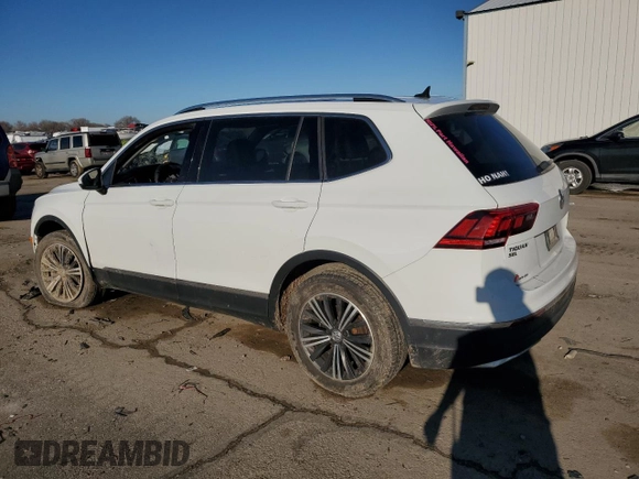 2018 Volkswagen Tiguan SEL z VIN 3VV2B7AX0JM017033, wystawiony jako Copart lot #85799204 z przebiegiem 64 075 mil mil oraz Szkoda całkowita • Salvage title. Historia ofert i sprzedaży dostępna na DreamBid. Obrazek 2.
