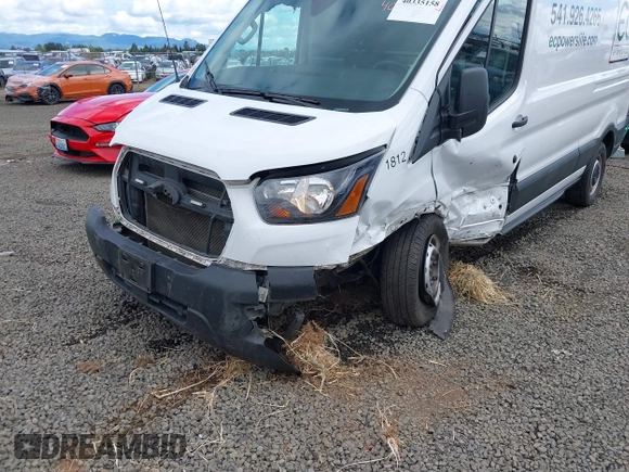 2022 Ford Transit Cargo with VIN 1FTBR1C83NKA78404, listed as a IAAI auction lot 40335158 with 31,273 mi miles and . Bid and sale history available at DreamBid. Image 6.